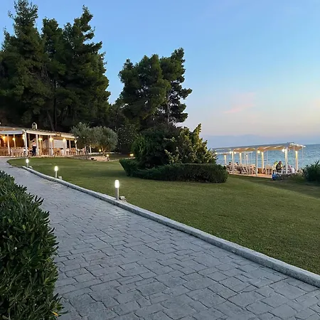 Elani Beach Villa Сasa de vacaciones