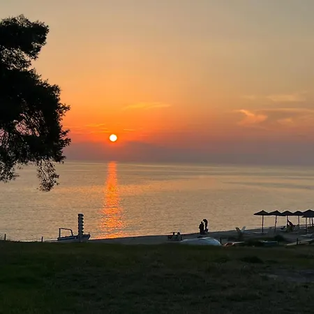 Сasa de vacaciones Elani Beach Villa *