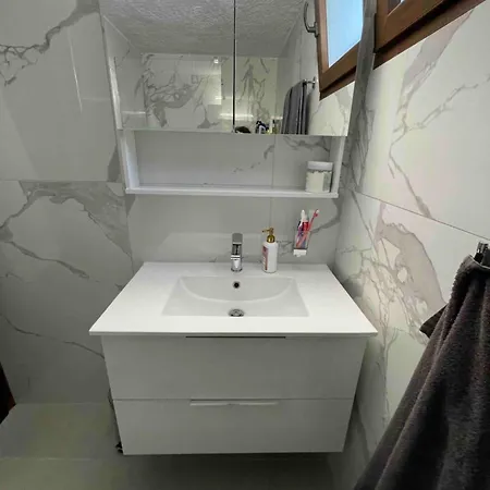 Elani Beach Villa Сasa de vacaciones *