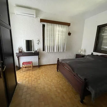 Elani Beach Villa * Elani